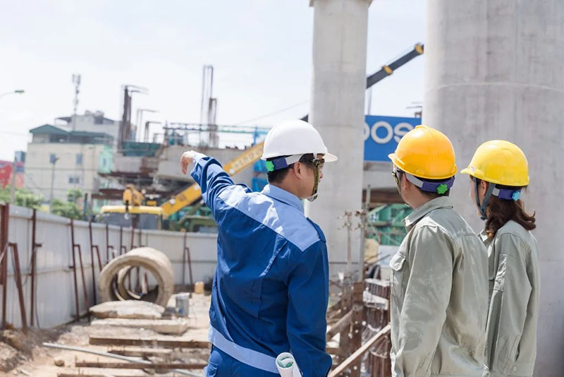 Mẫu áo đồng phục cho kỹ sư xây dựng